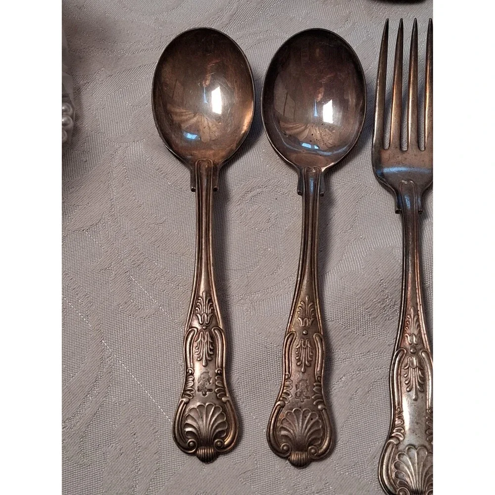 Unbranded fork collector
